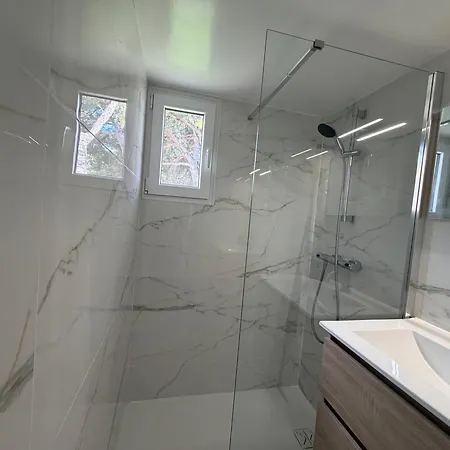 Location Cap Pinede Appartement *